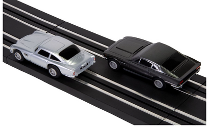 Micro Scalextric James Bond 007 Race Set - Aston Martin DB5 vs V8