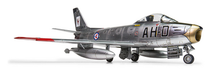 North American F-86F-40 Sabre Model Kit