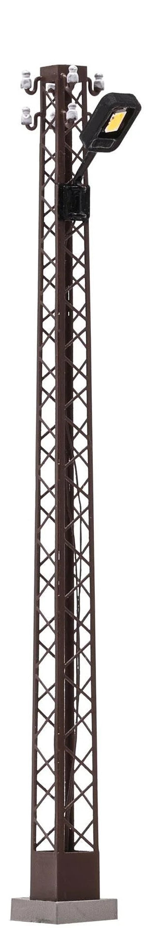 BUS4184 Rusty lattice mast lamp