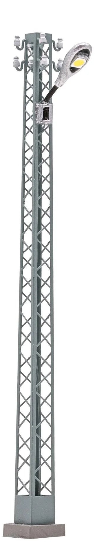 BUS4187 Lamp with lattice mast