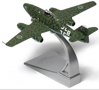 AA35712 Messerschmitt Me 262A-2a, ‘Blitz Bomber’, 1944