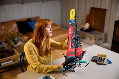 42174 Lego Technic Emirates Team New Zealand AC75 Yacht - 42174