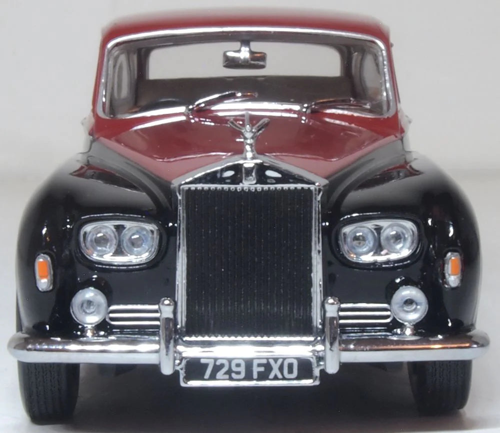 43RRP5004 Rolls Royce Phantom V James Young Claret/Black