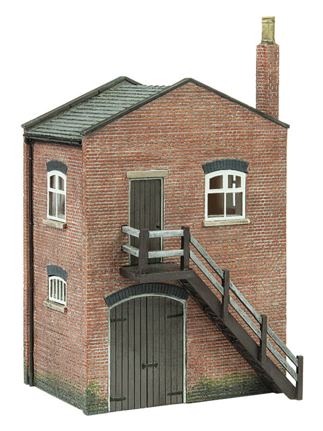 Lucston Shed and Stores