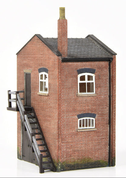 Lucston Shed and Stores