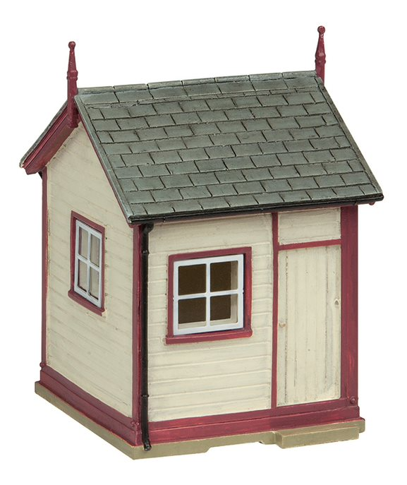 GCR Lamp Hut Maroon and Cream