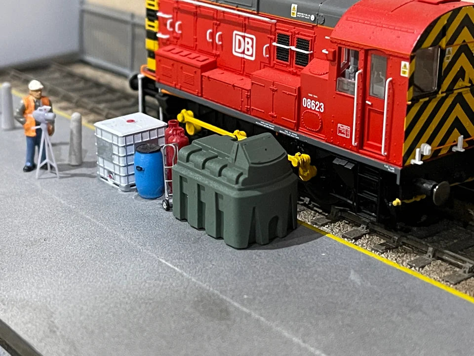 OO Gauge Portable Fuel Tanks (Pack of 2) - Unpainted