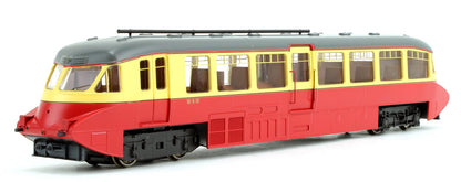 Pre-Owned Streamlined Railcar BR Lined Carmine/Cream Diesel Locomotive No.W8 - DCC Fitted