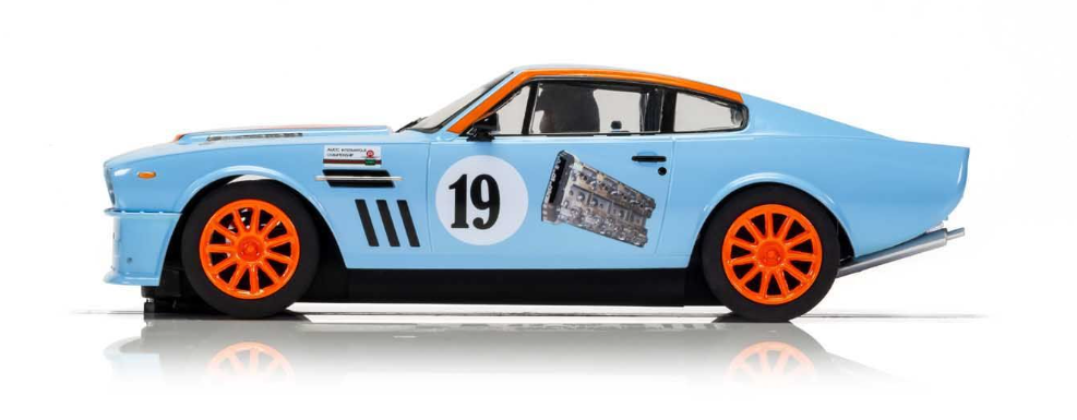 Aston Martin V8 - Gulf Edition - Rikki Cann Racing