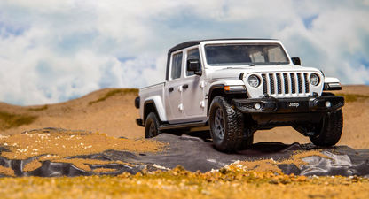 QUICKBUILD Jeep Gladiator (JT) Overland Model Kit