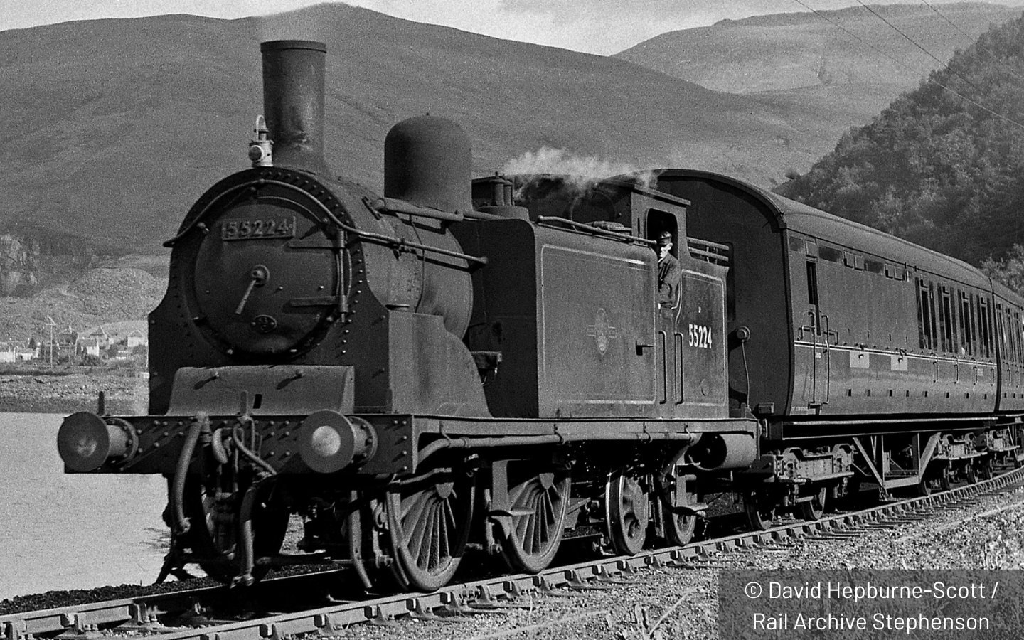 Class 439 Caledonian 0-4-4T 55224 BR Lined Black Late Crest Steam Locomotive