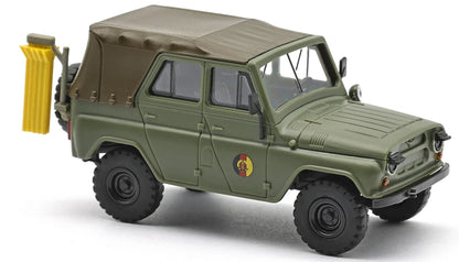BUS52124 UAZ 469, Missile service NVA