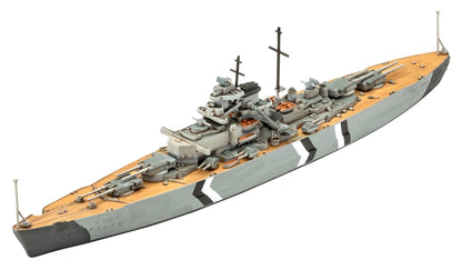 Gift Set The Legendary Bismarck (1:700 & 1:1200) Model Kit