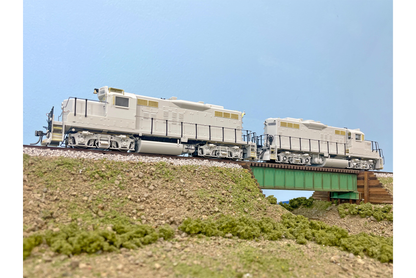 HO GP9u (DC/DCC/Sound): Southern Rwy of BC: #108