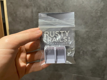 OO Gauge Small Skips (Pack of 2) - Unpainted