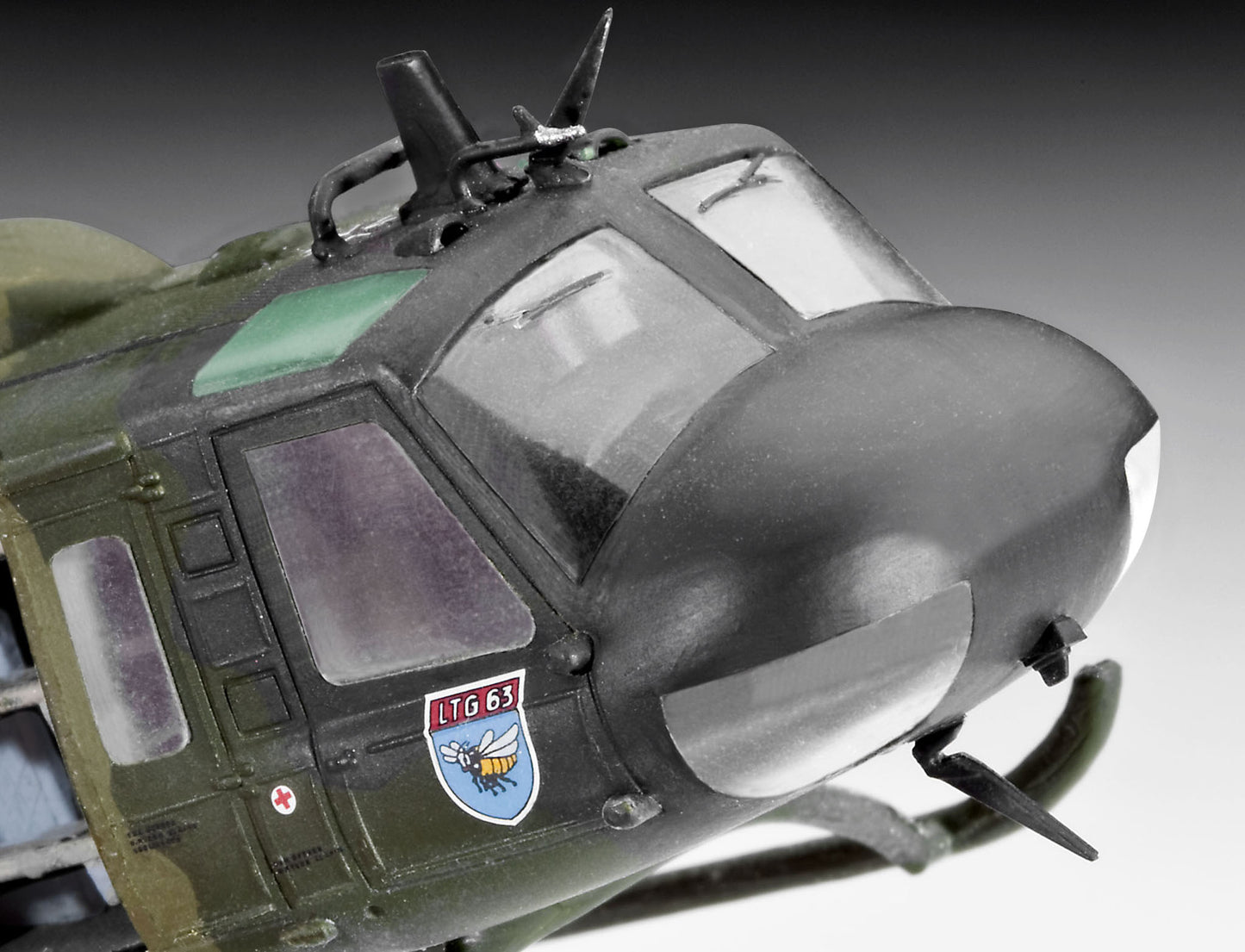 German Bell UH-1D SAR (1:72 Scale) Model Kit