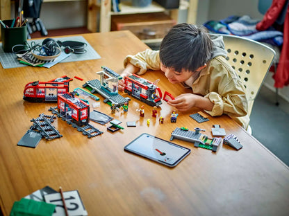 Lego City Downtown Streetcar and Station - 60423