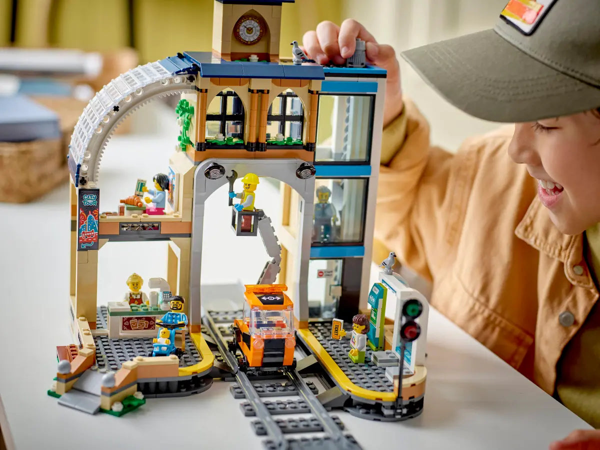 Lego City Central Train Station - 60469