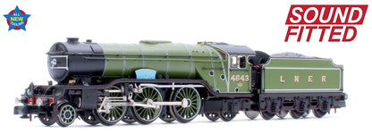 LNER V2 4843 'Kings Own Yorkshire Light Infantry' LNER Lined Green Steam Locomotive - DCC Sound