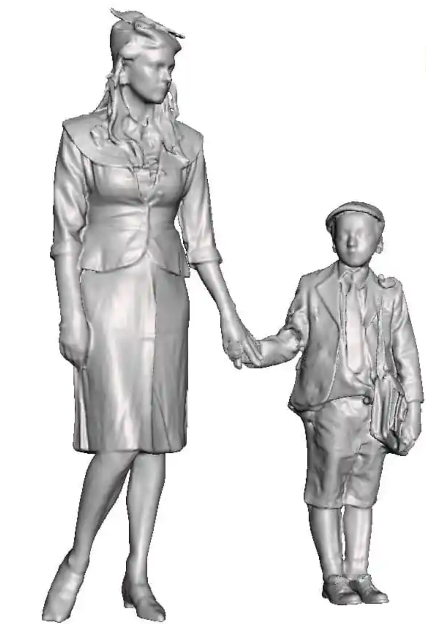 O Gauge - Town & Country - 1940s Woman and Child