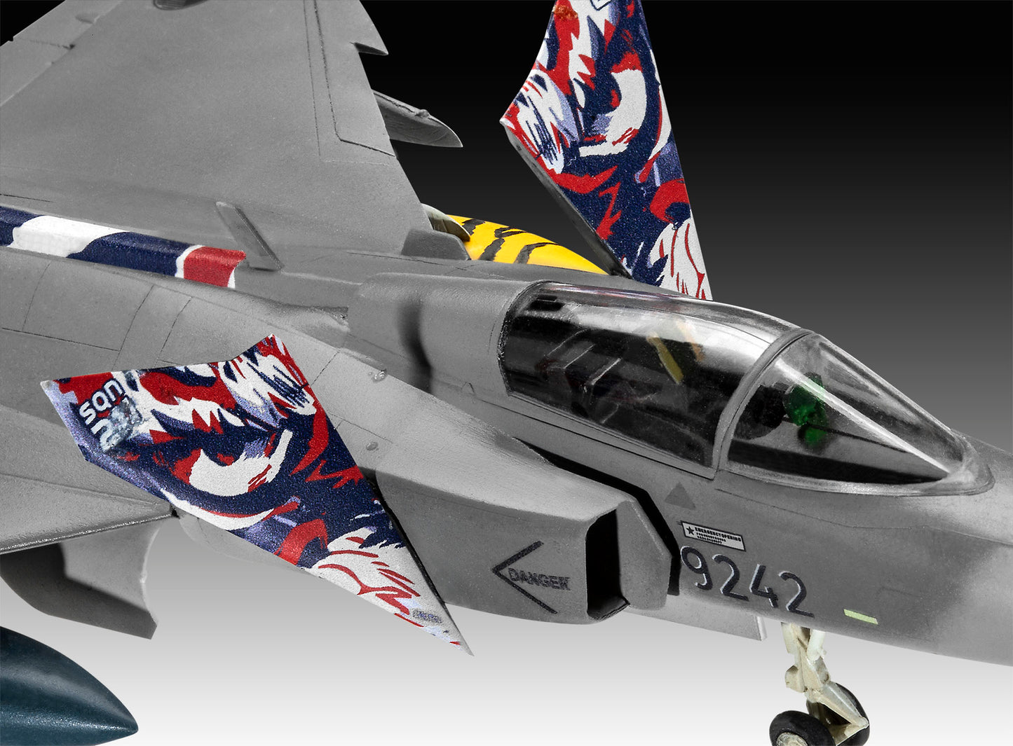 Model Set Saab JAS-39C Gripen Model Kit