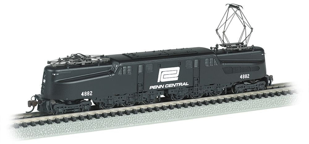 GG-1 - Penn Central #4882 - Black w/White Lettering Electric Locomotive