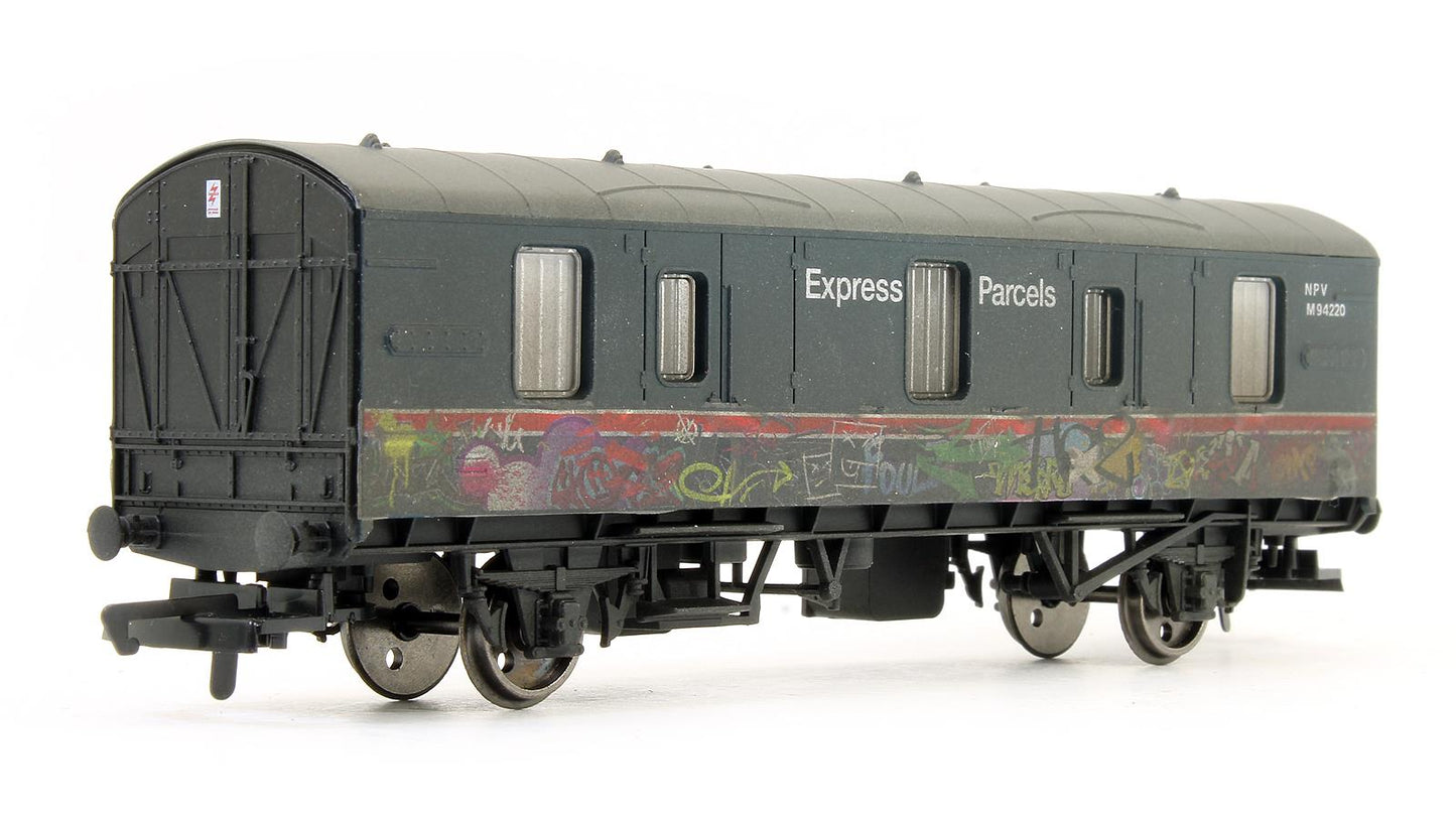 R6919 Pre-Owned BR 4 Wheel CCT Covered Carriage No.M94220