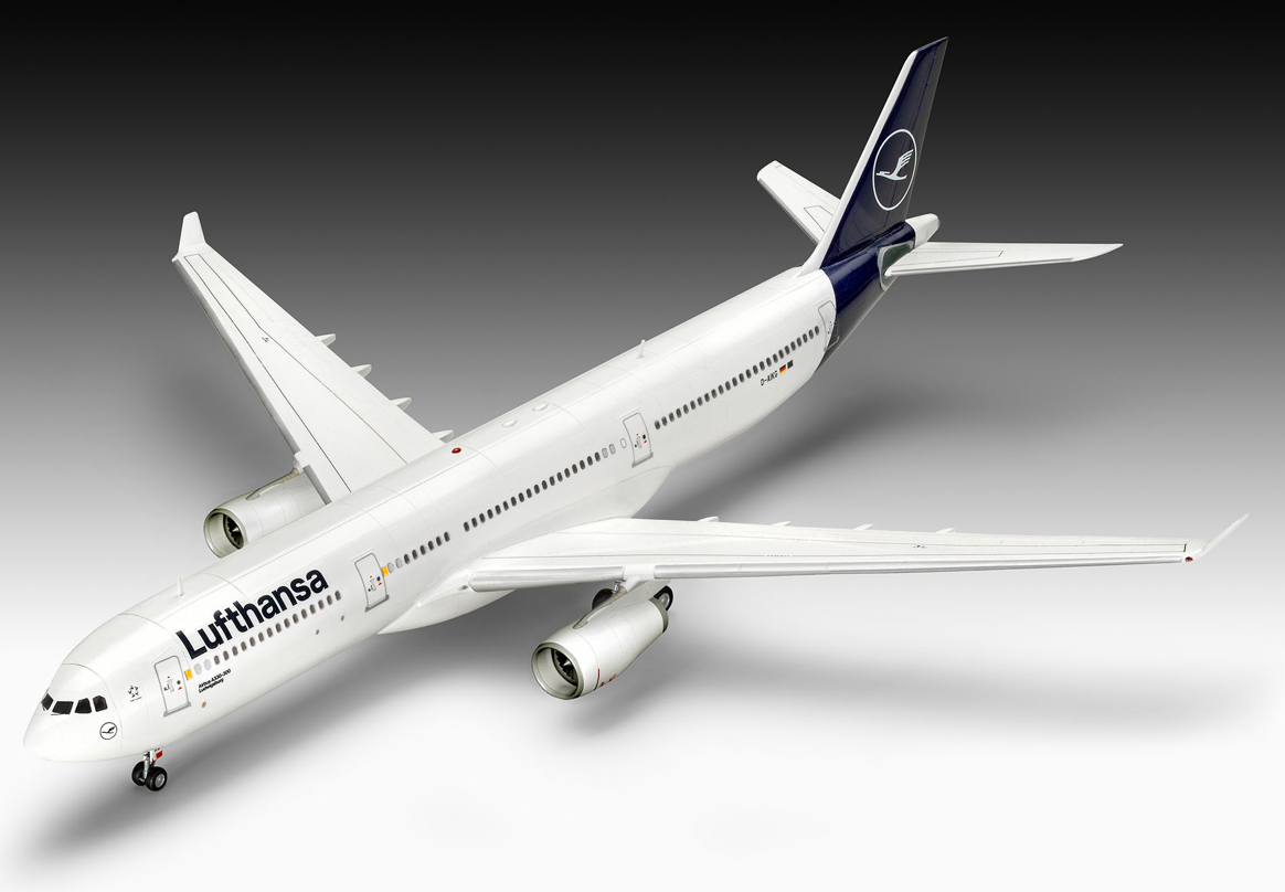 Airbus A330-300 Lufthansa New Livery (1:144 Scale) Model Kit