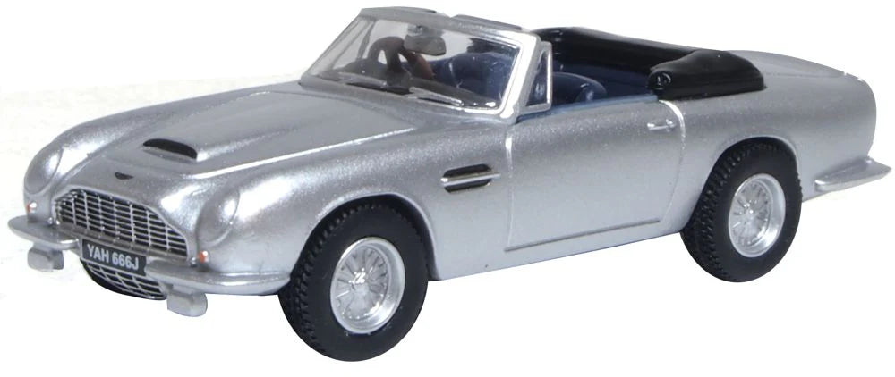 Aston Martin DB6 MkII Volante Silver Birch