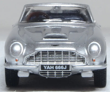 Aston Martin DB6 MkII Volante Silver Birch