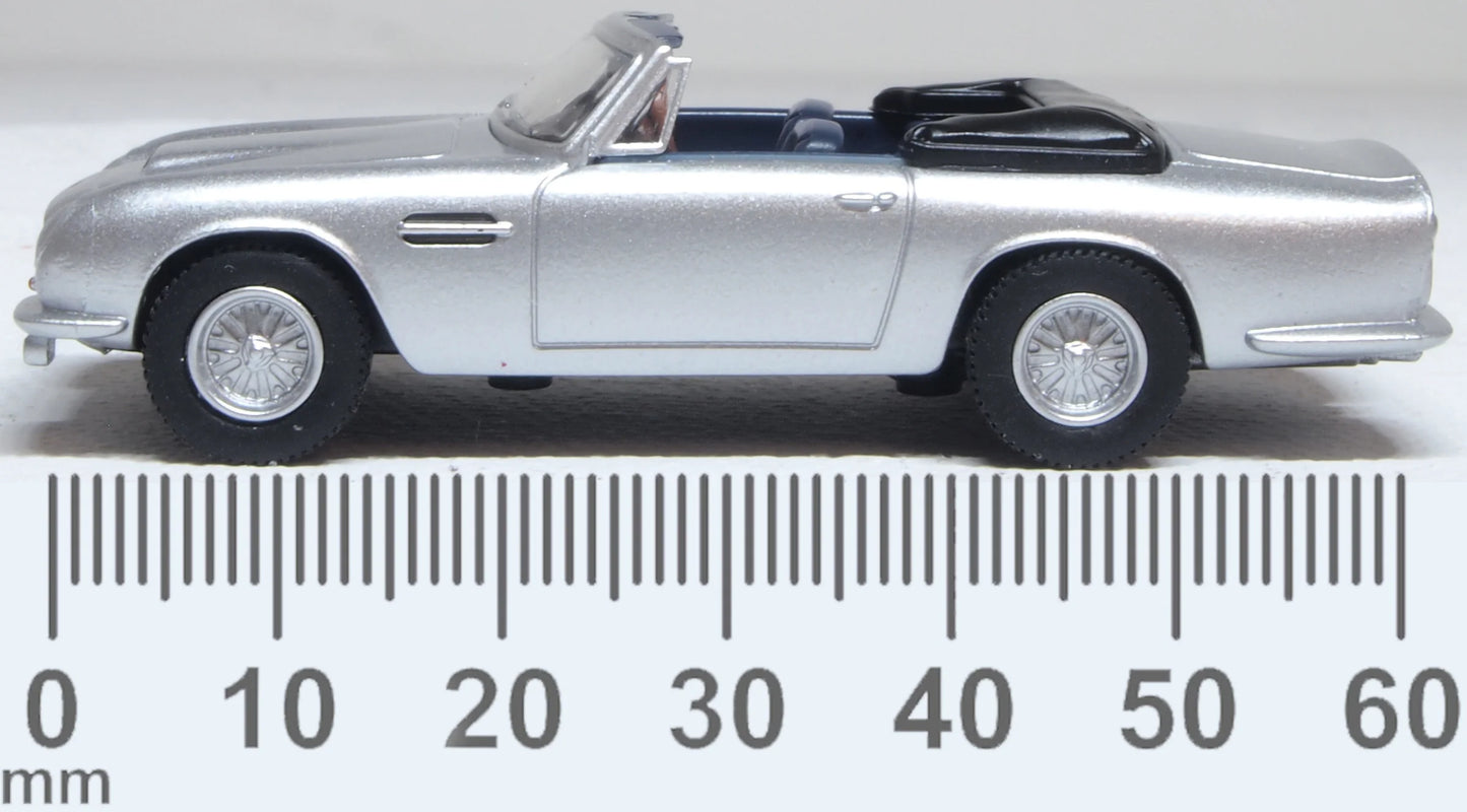 Aston Martin DB6 MkII Volante Silver Birch