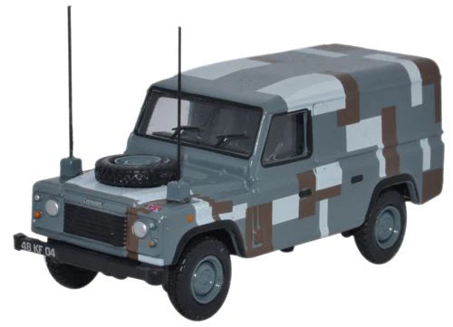 Land Rover Defender Berlin Scheme