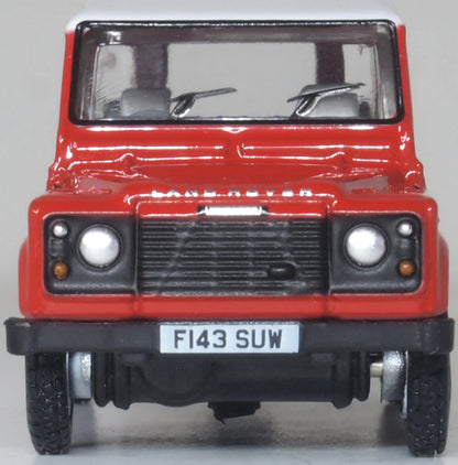 Land Rover Defender LWB St. Wagon Masai Red