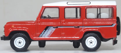 Land Rover Defender LWB St. Wagon Masai Red