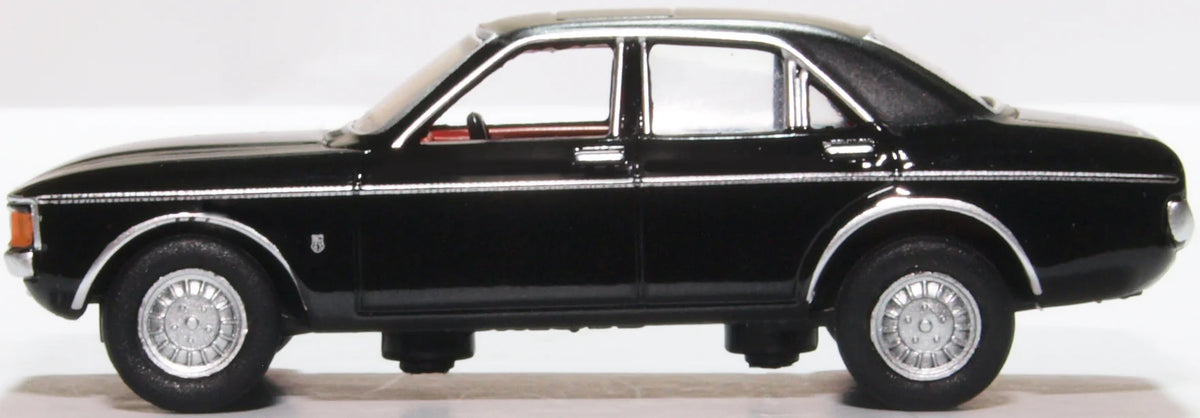 76FC006 Ford Consul Granada Black