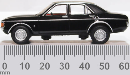76FC006 Ford Consul Granada Black