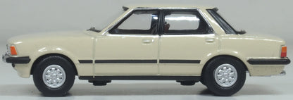 76FC5003 Ford Cortina Mk5 Cordoba Beige