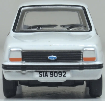 76FF008 Ford Fiesta Mk1 Diamond White