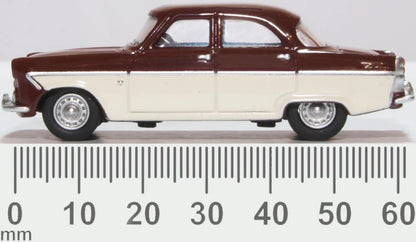Ford Zodiac MkII Imperial Maroon/Ermine White