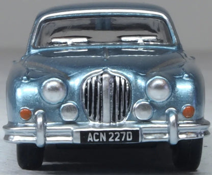 Jaguar Mk2 Opalescent Silver Blue