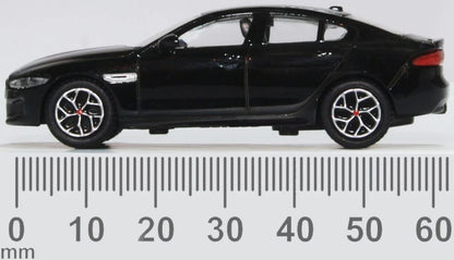 Jaguar XE Narvik Black