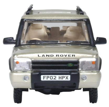 Land Rover Discovery 2 White Gold