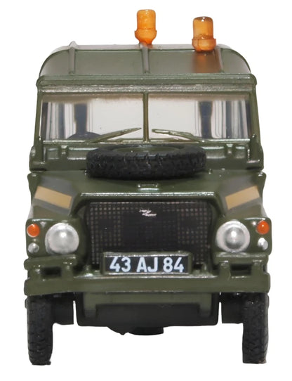 76LRL005 Land Rover Lightweight RAF