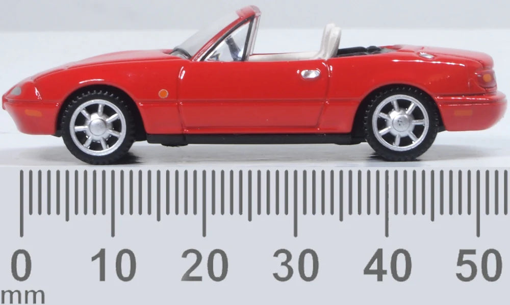 Mazda MX5 Mk1 (Open) Classic Red