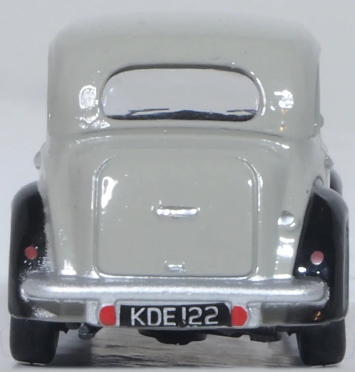 Morris Eight E Saloon Grey