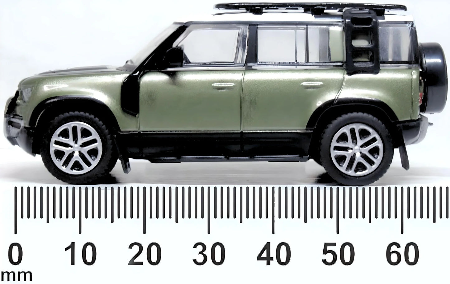 Land Rover Defender 110 New Pangea Green