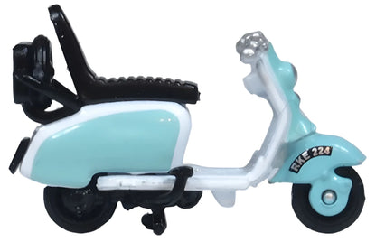 Scooter Blue/White