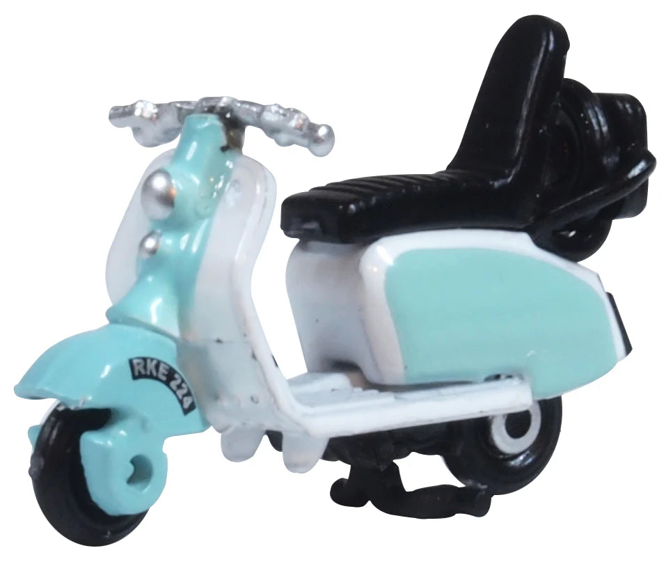 Scooter Blue/White