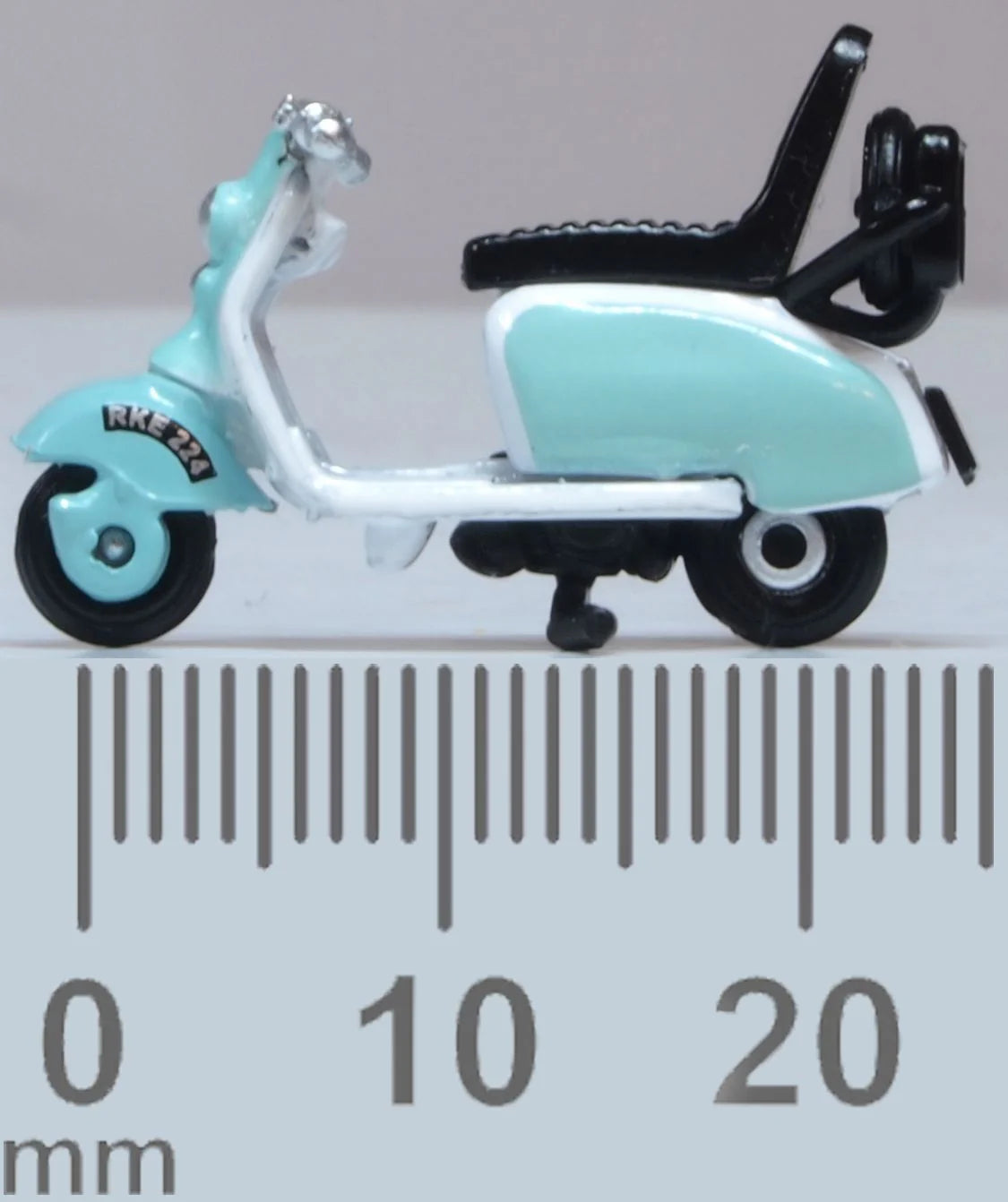 Scooter Blue/White