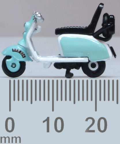 Scooter Blue/White